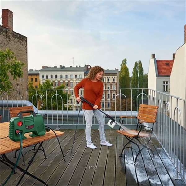 Bosch EasyAquatak 110 High Pressure Washer - 06008A7FL0 5