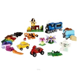 LEGO Classic Medium Creative Building Box - 10696 2